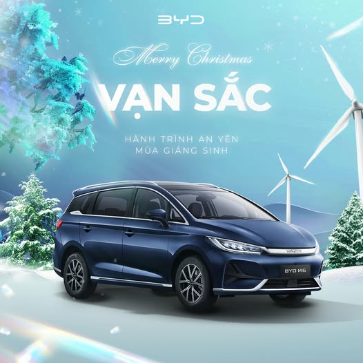 BYD M6 màu xanh